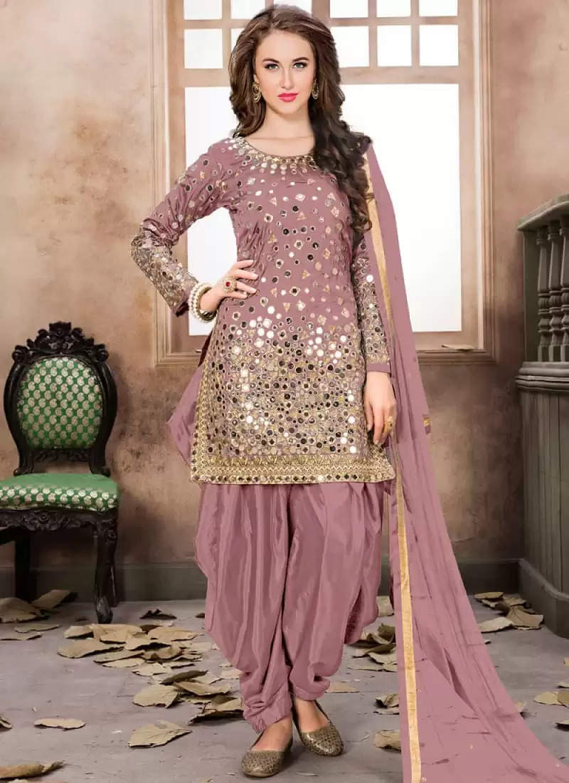 5 Must Have Punjabi Dressing Styles for All Occasions