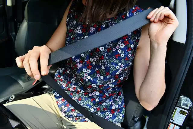 Seat belts 