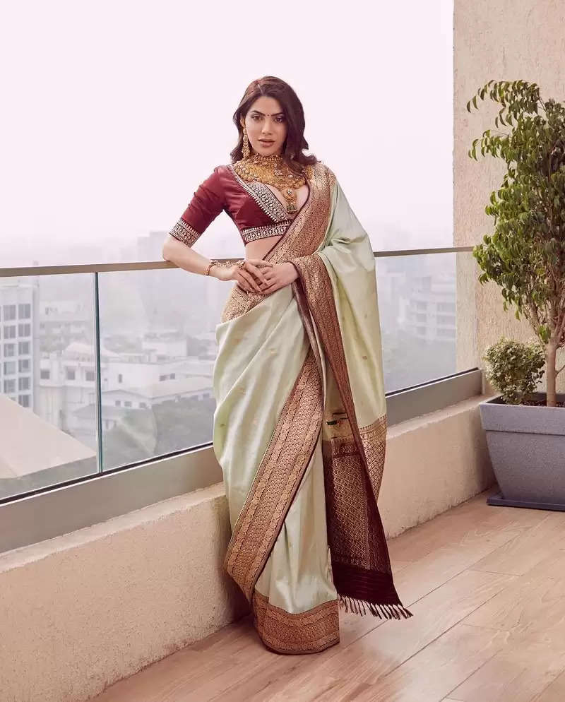 SIDDHARTH SILK SAMUDRIKA BEAUTIFUL SOUTH INDIAN SAREES - textiledeal.in