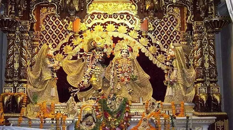 janmashtami-this-aarti-of-banke-bihari-of-vrindavan-happens-once-a